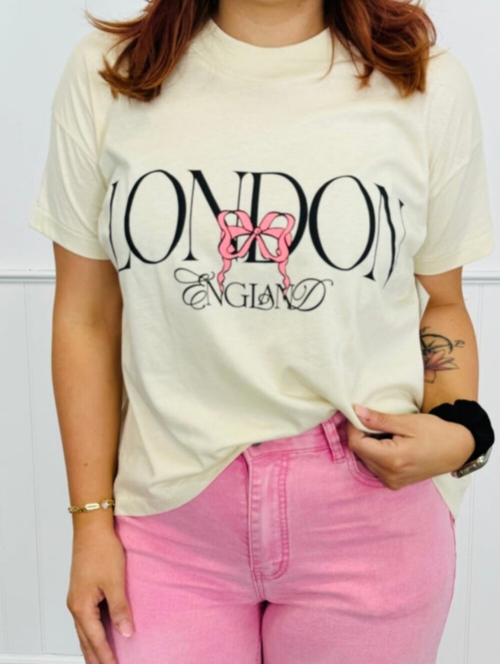 'London England' Graphic Bow Tee Front/Back